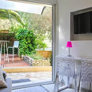 Lumineux Avec Terrasse Jardin Et Acces Piscine Villefranche-sur-Mer